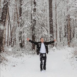 Meet your Posher, Levi